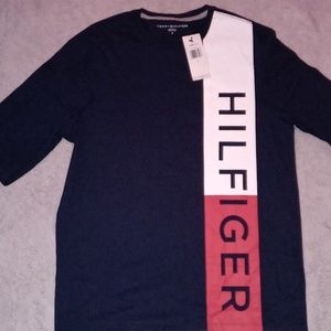 Men's long sleeve tommy Hilfiger shirt